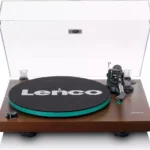 LENCO LBT-225 Belt Drive Bluetooth Turntable - Walnut