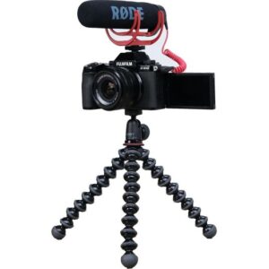 FUJIFILM X-S10 Mirrorless Camera Vlogger Kit with FUJINON XC 15-45 mm f 3.5-5.6 OIS PZ Lens